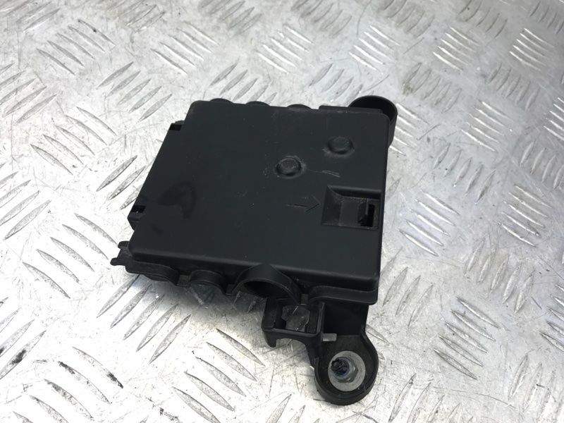 Блок распределительный 4G0937517 Audi A7