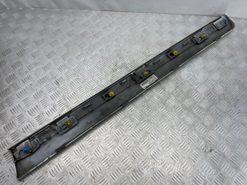 Накладка двери 31333816 Volvo XC60