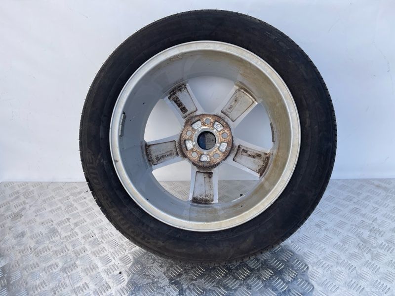 Диск з гумою 561601025A Volkswagen Passat