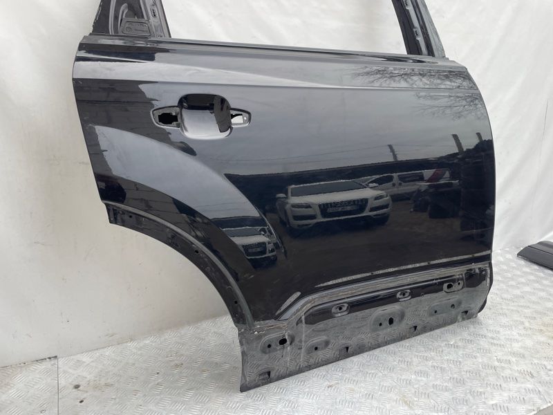 Двері 4M0833052E Audi Q7