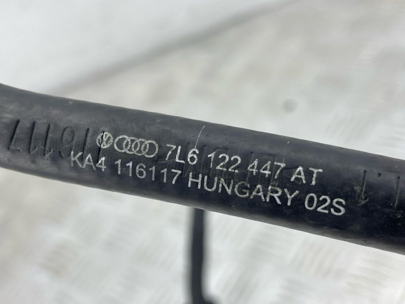 Шланг системи охолодження 7L6122447AT Volkswagen Touareg