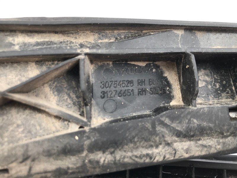 рейлинг на крышу 30754528 Volvo XC60