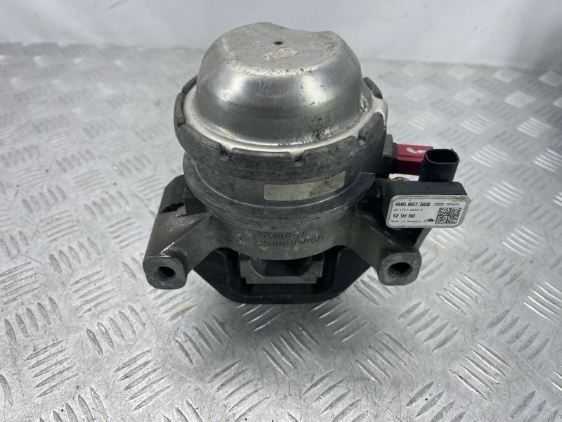 Подушка двигуна 4H0199255T Audi S7