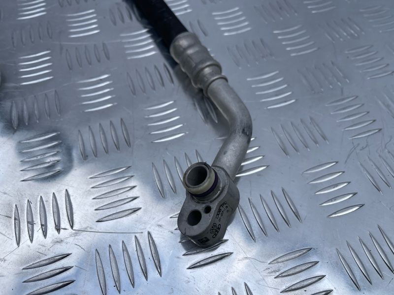 Шланг кондиціонера 4L0820730 Audi Q7