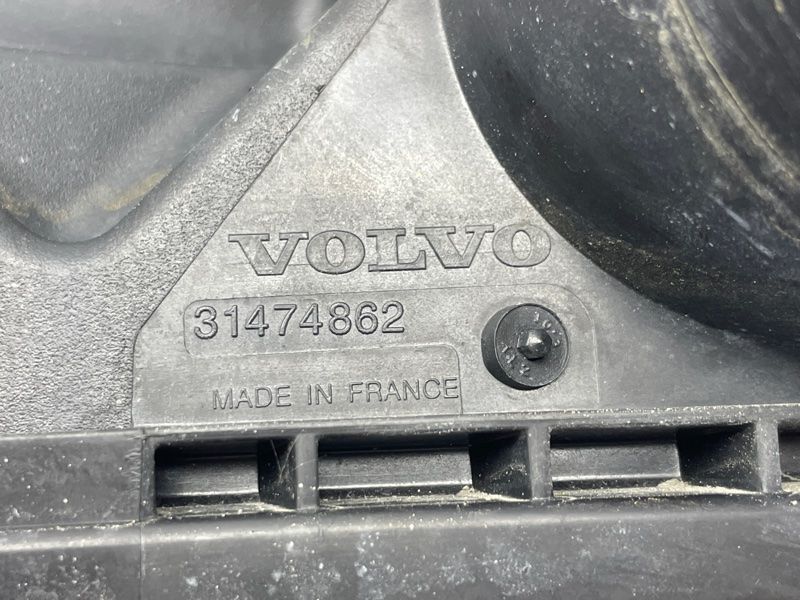 Корпус воздушного фильтра 31474862 Volvo XC90