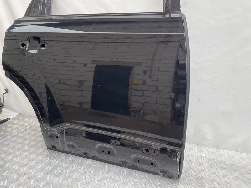 Двері 4M0833052E Audi Q7