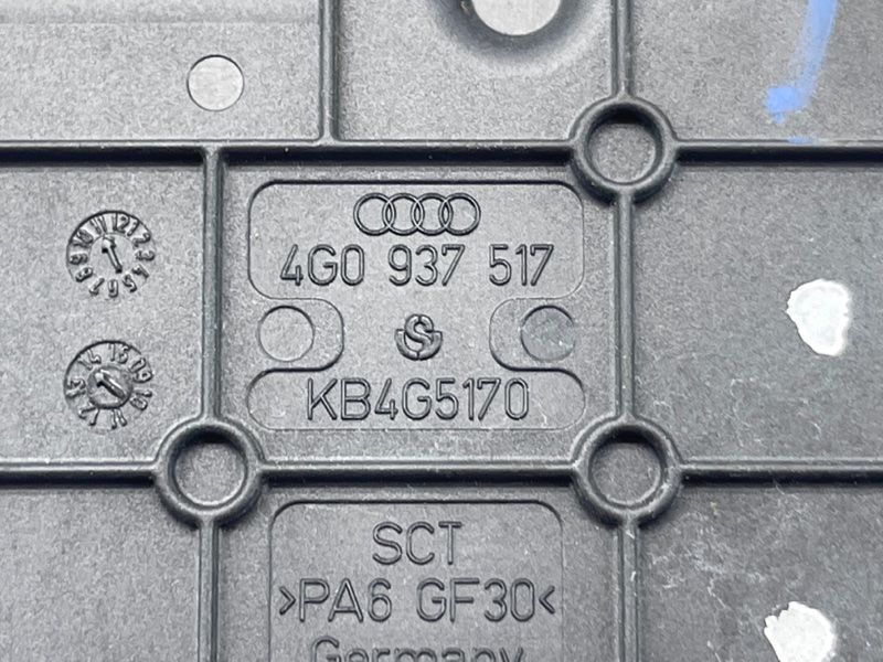 Блок распределительный Audi A6