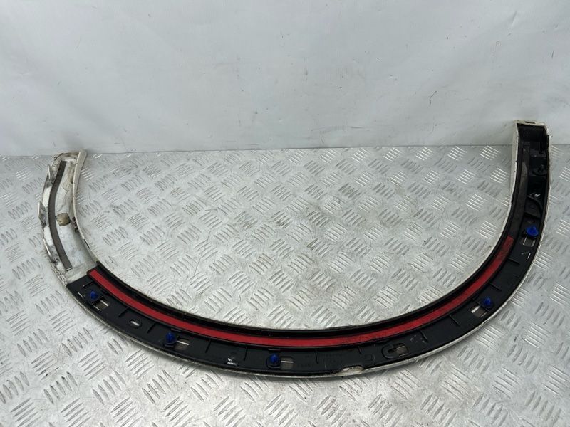 Розширювач / накладка арки крила 8U0853818B Audi Q3