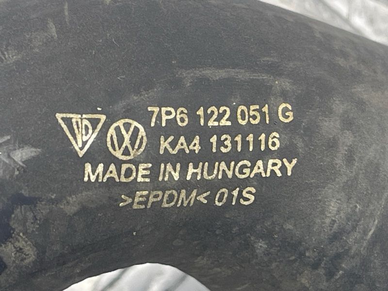 Шланг ОЖ с быстроразъемной муфтой 7P6122051G Volkswagen Touareg