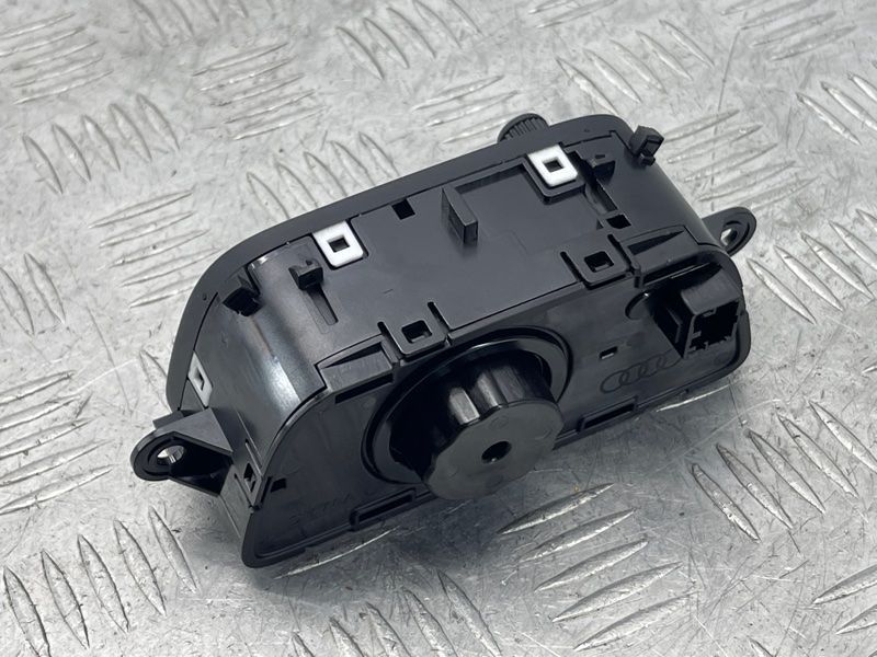Переключатель света фар 4M0941531AA5PR Audi Q7