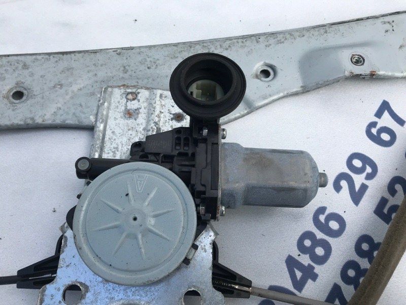 Склопідйомник 807204GA0A Infiniti Q50