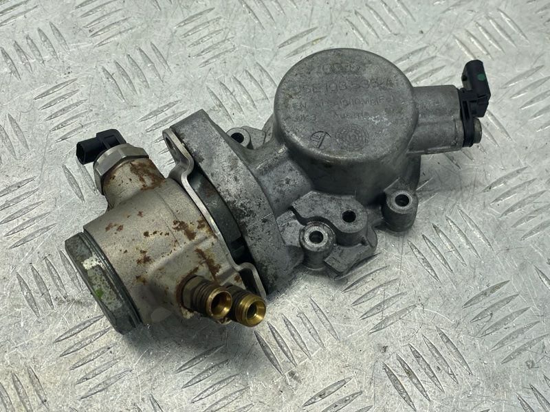 Топливный насос 07L127026AB Audi A6