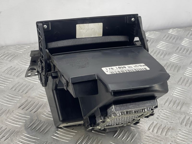 Бардачок / Вещевой ящик KT4BR044C16A Ford Edge