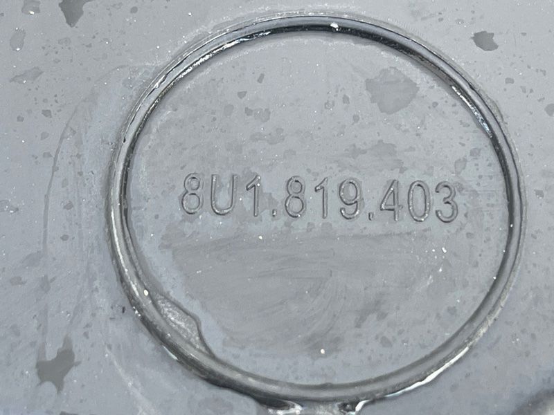 Жабо / Водоотводящий щиток Audi Q3