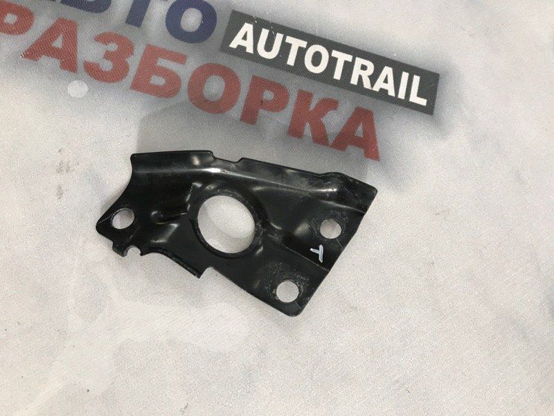 Кронштейн телевізора 5C5805932A Volkswagen Beetle