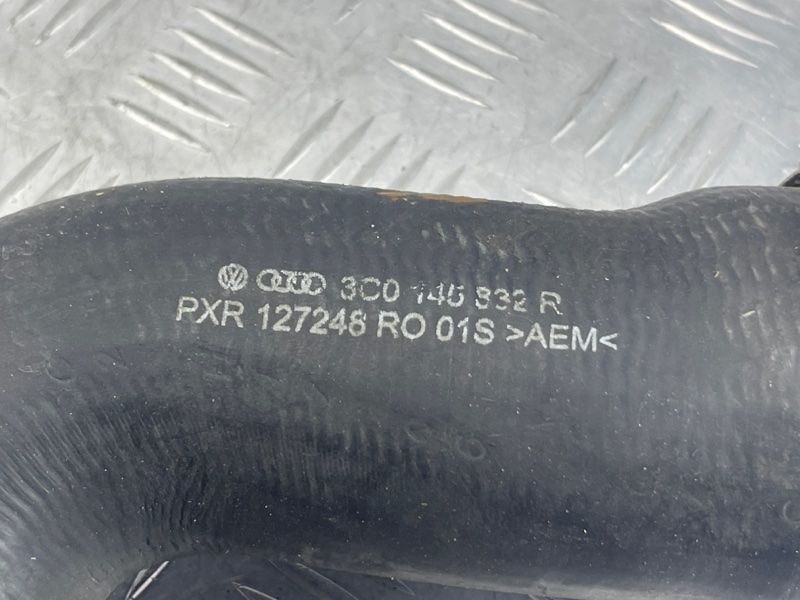 Патрубок інтеркулера 3C0145832R Volkswagen CC