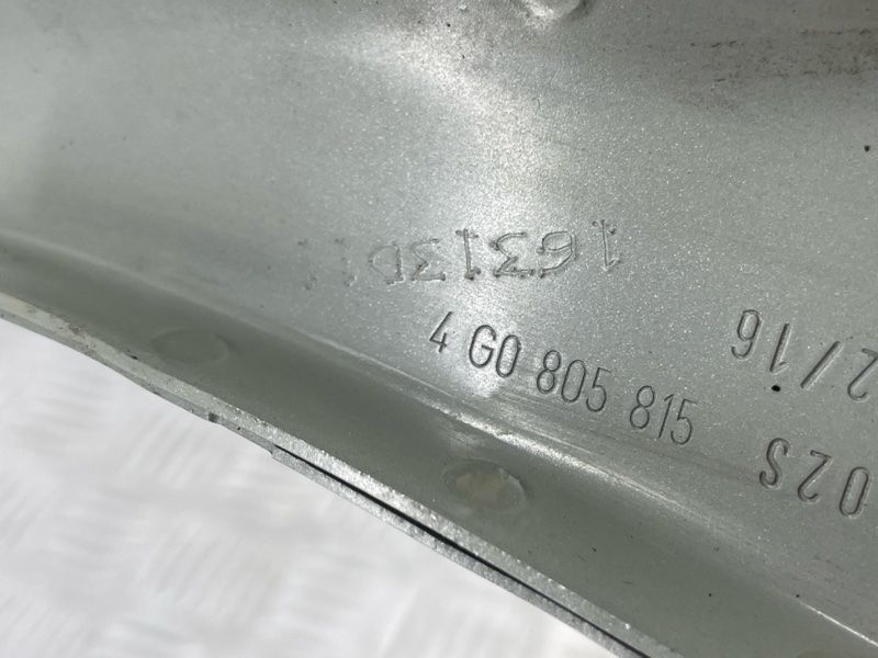 Кріплення крила Audi A6