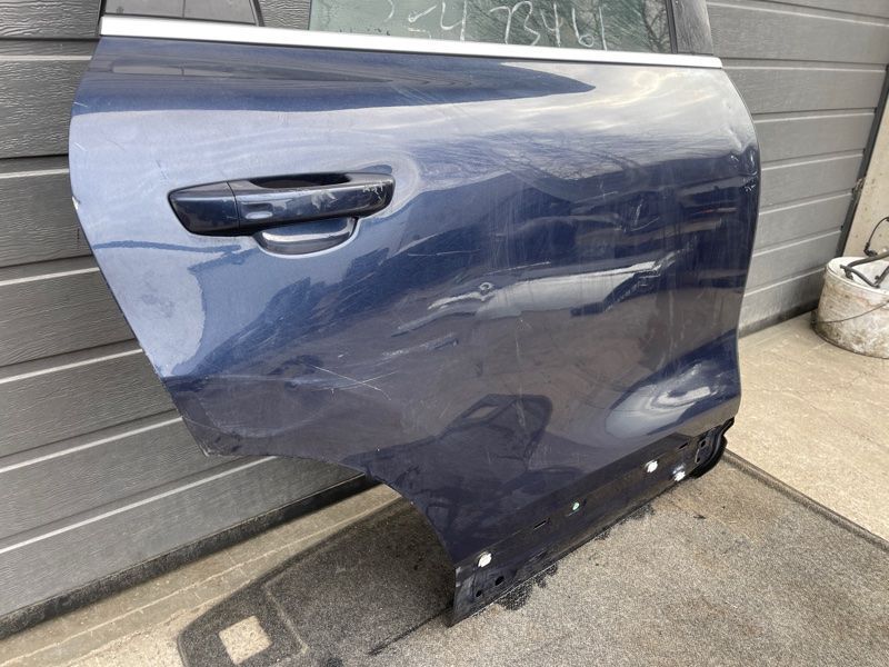 Двері Volkswagen Touareg
