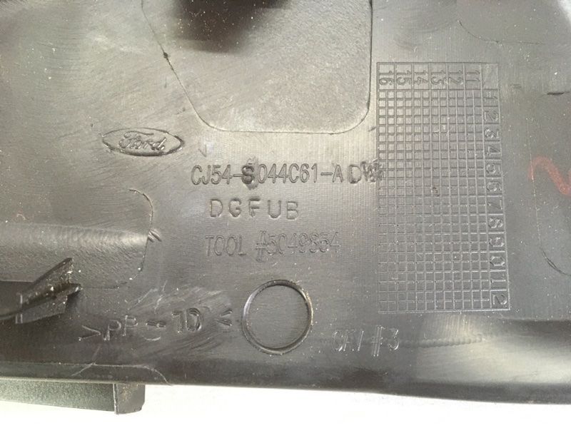 Накладка торпедо cj54s044c61adw Ford Escape