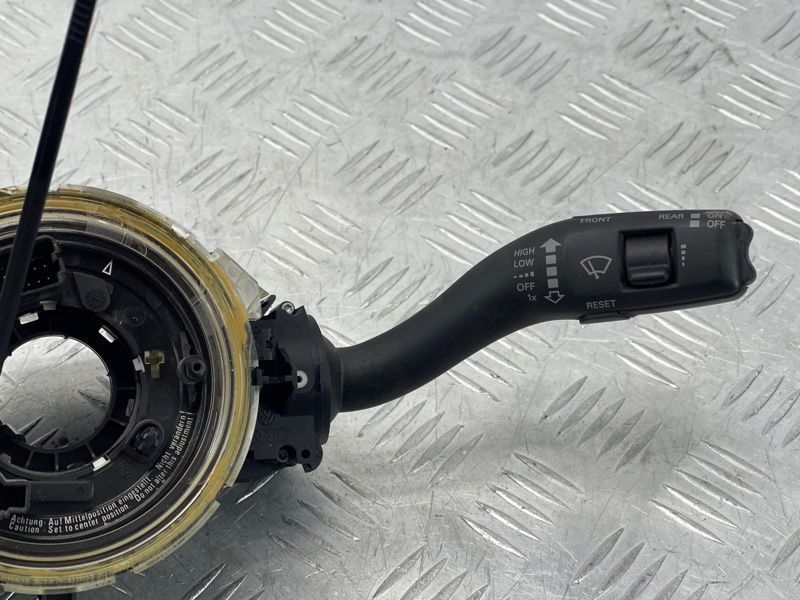Блок подрулевых переключателей 4F0953549E Audi Q7