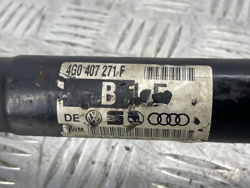 Привідний вал передній 4G0407271F Audi A6 Audi A6, Audi A7, Audi A8, Audi Q5, Audi RS7, Audi S6, Audi S7, Audi S8, Audi SQ5
