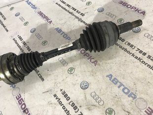 Піввісь 7P0407271C Audi Q7