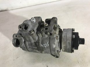 Компрессор кондиционера 4H0260805G Audi S6