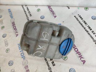 Расширительный бачок 4G0121403D Audi A6 Audi A6, Audi A7, Audi RS7, Audi S6, Audi S7