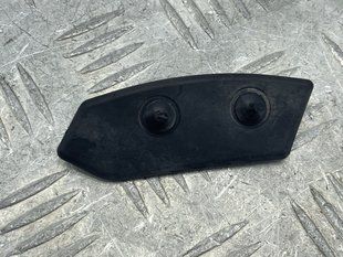 Заглушка 8W0821654 Audi A4