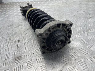 Стойка амортизатора в сборе с пружиной 7L8413032K Audi Q7