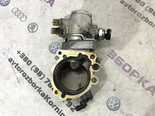 Паливний насос 06E103535A Audi Q7