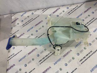 Бачок омывателя стекла DS7317B613BC Ford Fusion