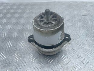 Опора / подушка двигуна 7L8199131A Audi Q7