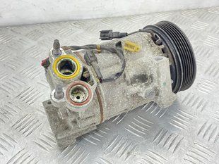 Компрессор кондиционера 31449067 Volvo XC60