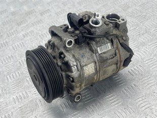 Компресор кондиціонера 7P0820803D Volkswagen Touareg