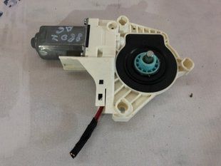Мотор склопідйомника 8K0959802B Audi A6