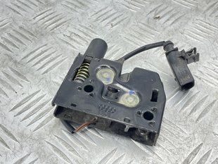 Замок капота 4H0823509C Audi A8