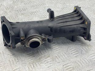 Воздушный трубопровод 059145762AB Audi Q7