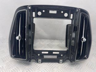 Рамка приборной панели 31417738 Volvo XC60