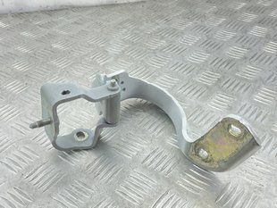 Петля крышки багажника левая 4M0827299C Audi Q7 Audi Q7, Audi SQ7