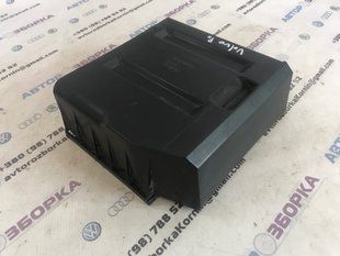 Кришка повітряного фільтра 30650076 Volvo XC60