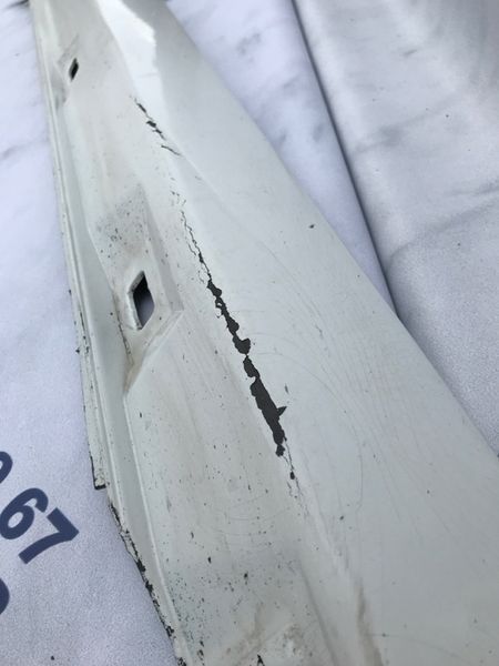 Накладка на поріг 4G0853856G Audi A6