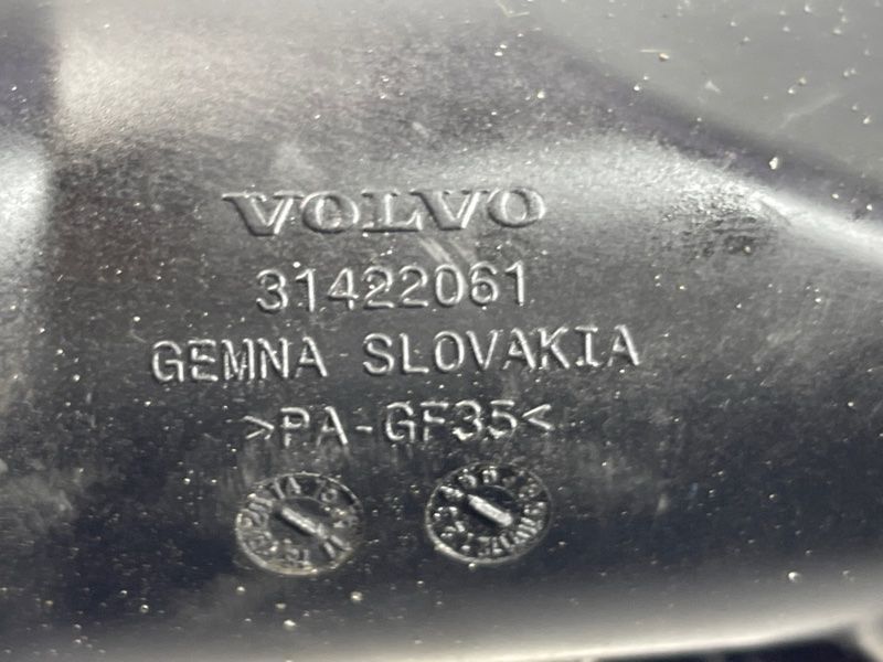 Патрубок интеркулера 31422061 Volvo XC60
