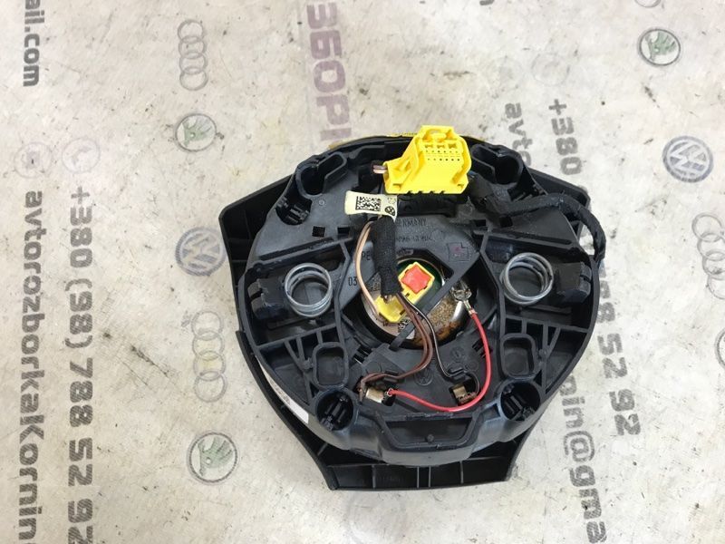 Подушка в кермо / airbag 3C8880201AA Volkswagen CC