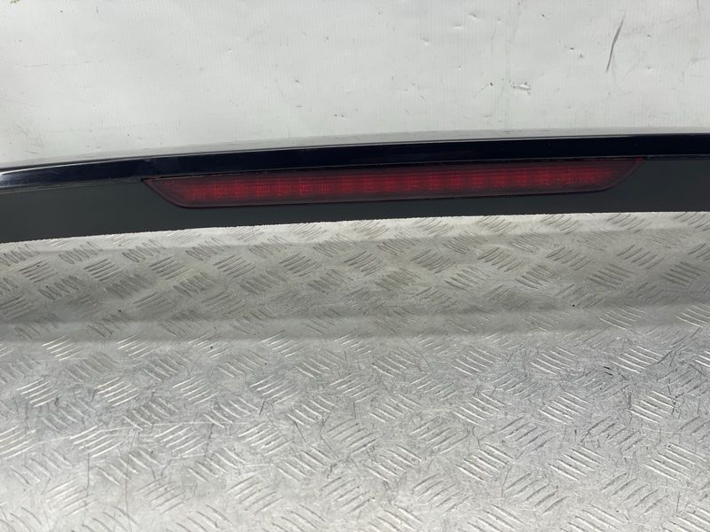 Спойлер багажника с стоп-сигналом 4L0827933 Audi Q7