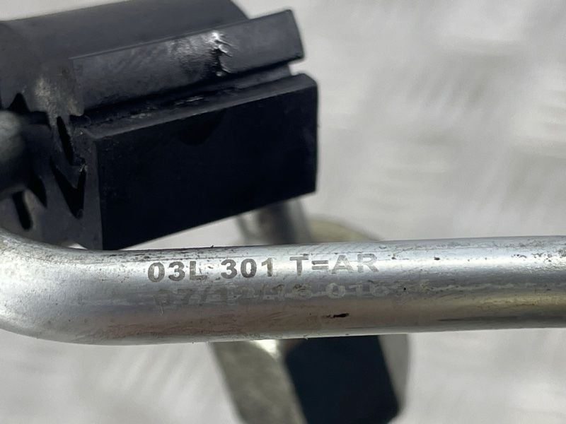 Трубка паливна 03L301T Volkswagen Tiguan