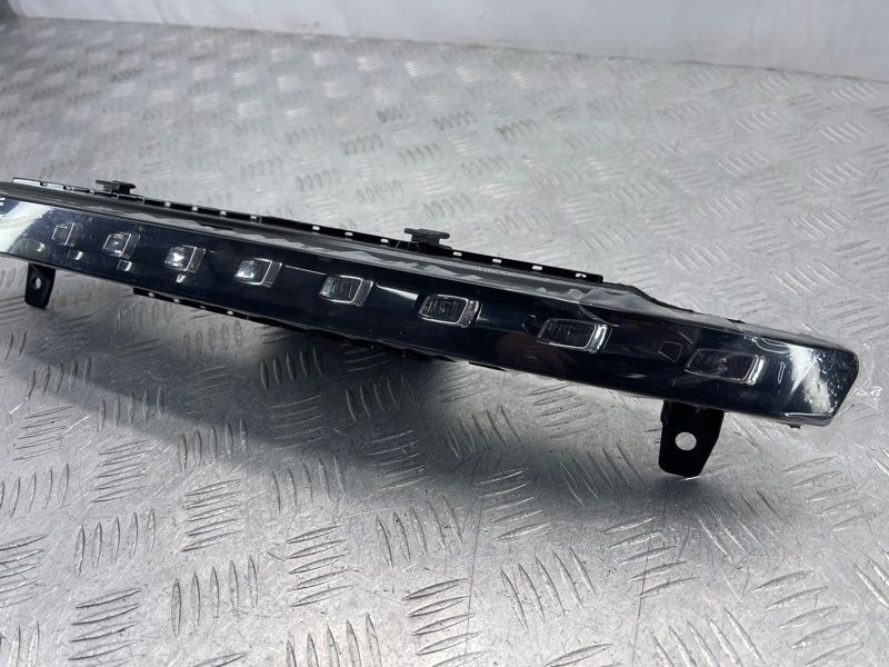 Покажчик повороту LED 4L0953041D Audi Q7