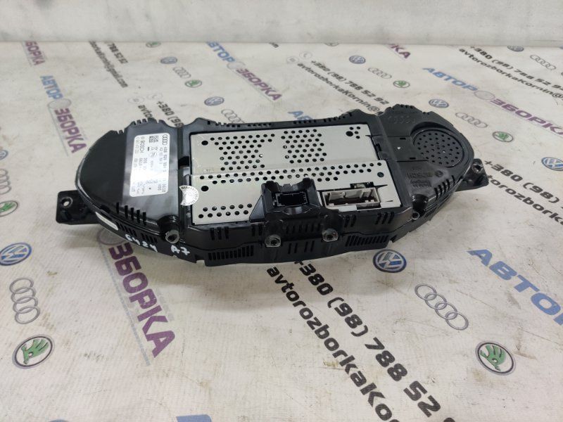 Комбінація приладів 4G8920984S Audi A7