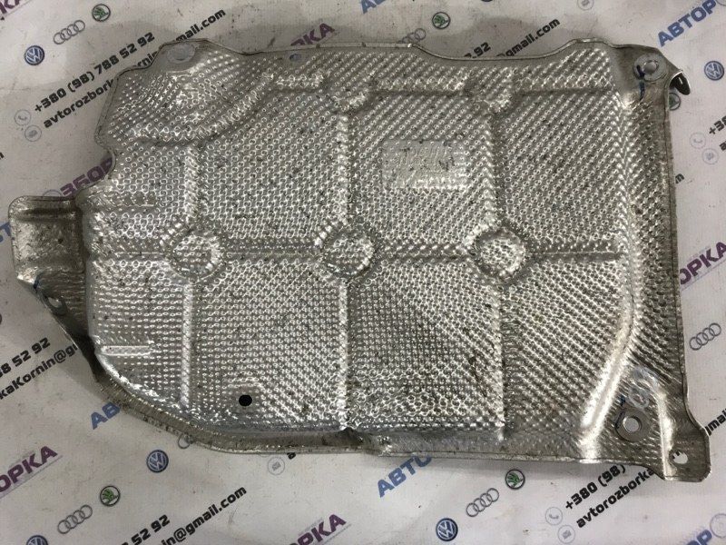 Облицювання днища 5N0825701J Volkswagen Tiguan