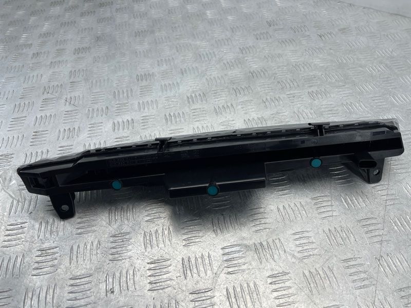 Покажчик повороту LED 4L0953041D Audi Q7